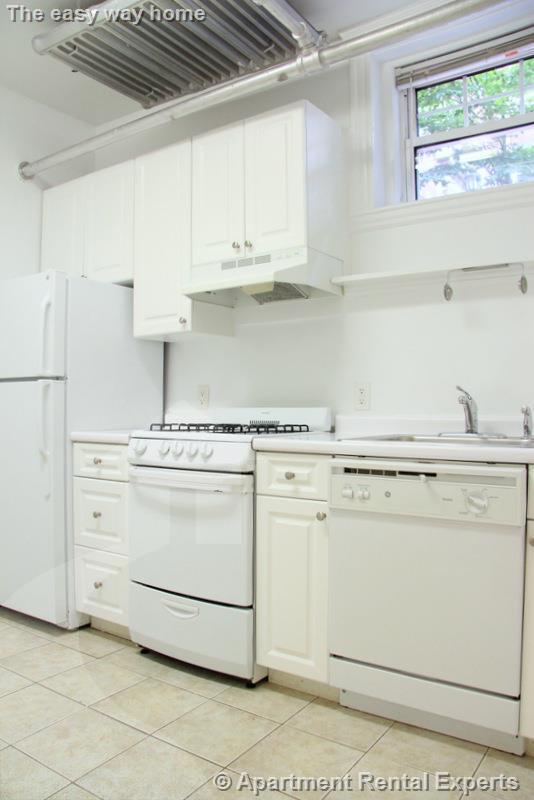 18 Chauncy St, Unit #B in Cambridge, MA - Building Photo - Building Photo