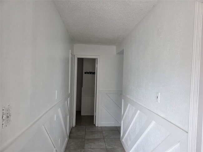 401 SE 12th St in Norman, OK - Building Photo - Building Photo