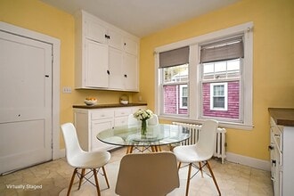 226 Winchester St in Brookline, MA - Building Photo - Building Photo