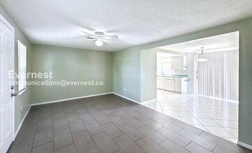 3509 Kingsbury Dr in Holiday, FL - Building Photo - Building Photo