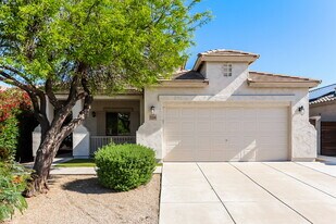 15266 W Desert Hills Dr in Surprise, AZ - Building Photo