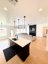 6264 Sonic Dr in Saint George, UT - Building Photo - Building Photo