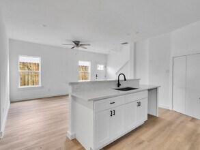 8627 Homewood Ln in Houston, TX - Foto de edificio - Building Photo