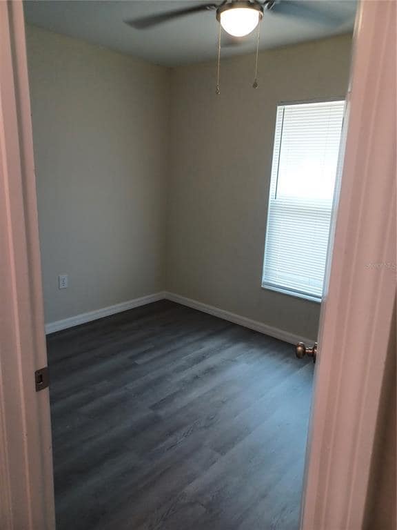 306 W Primrose Ln in Lady Lake, FL - Building Photo - Building Photo
