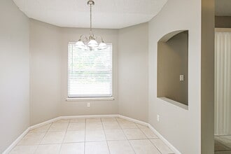 404 Federal Hill Rd in Orange Park, FL - Building Photo - Building Photo