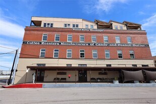 1927 Harborside Dr in Galveston, TX - Building Photo