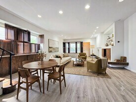 571 Charles Ave in Kingston, PA - Building Photo