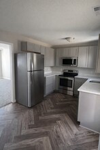 2235 Turtle Point Dr in Raleigh, NC - Building Photo - Building Photo