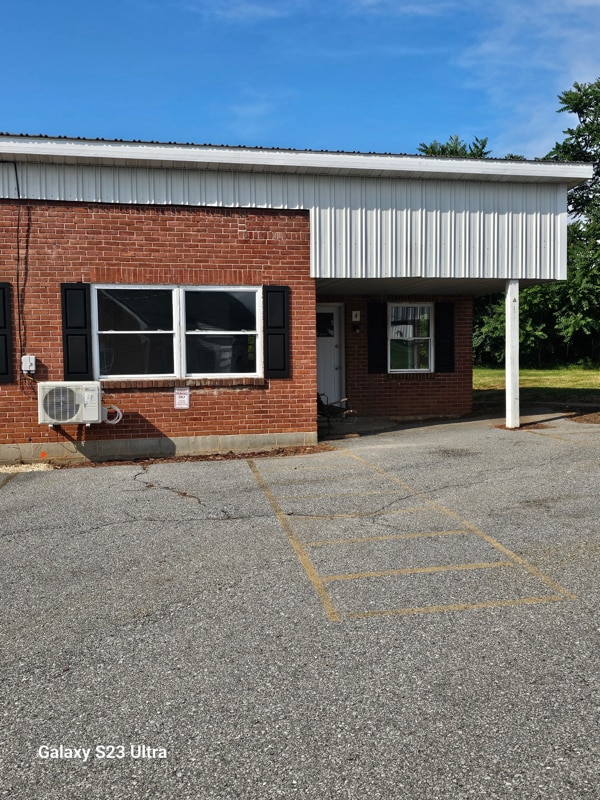 15427 Buck Valley Rd in Warfordsburg, PA - Building Photo - Building Photo