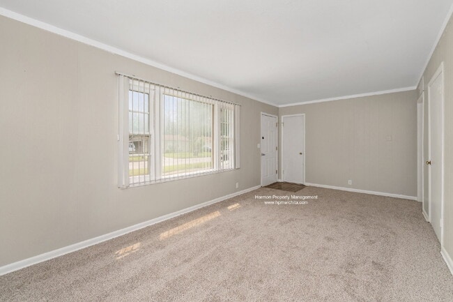 1727 S Saint Paul Ave in Wichita, KS - Building Photo - Building Photo