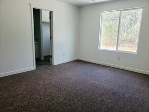 848 N Canvasback Dr, Unit 1 in Lehi, UT - Foto de edificio - Building Photo