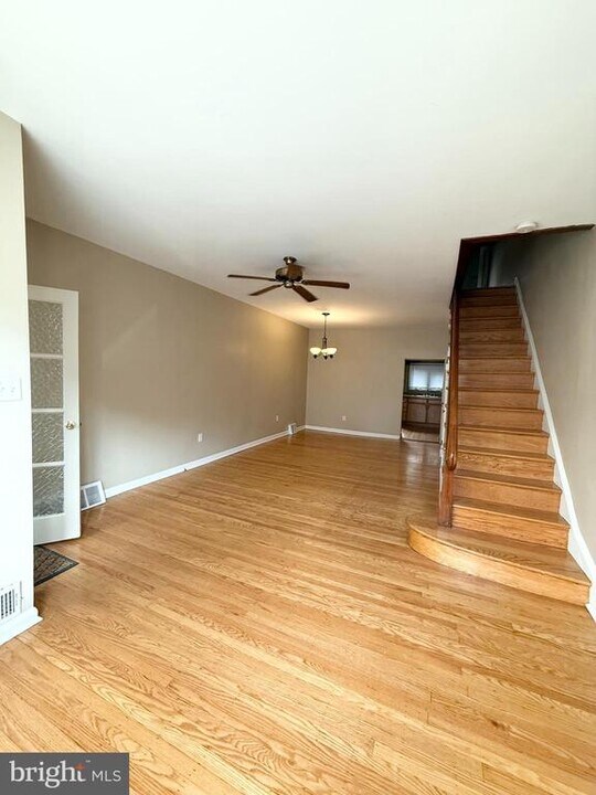 1108 W Moyamensing Ave in Philadelphia, PA - Building Photo