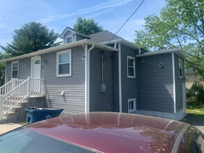 113 Martin St in Franklin Township, NJ - Building Photo - Building Photo