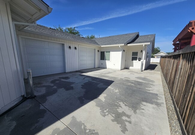 property at 1186 Link St