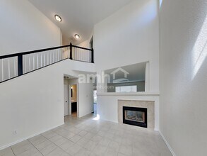 1151 S Fultondale Ct in Aurora, CO - Building Photo - Building Photo