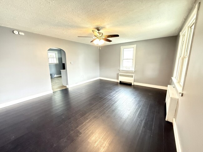 1109 W Beech St in Norristown, PA - Building Photo - Building Photo