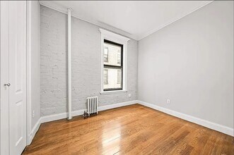 290 W 12th St in New York, NY - Building Photo - Building Photo