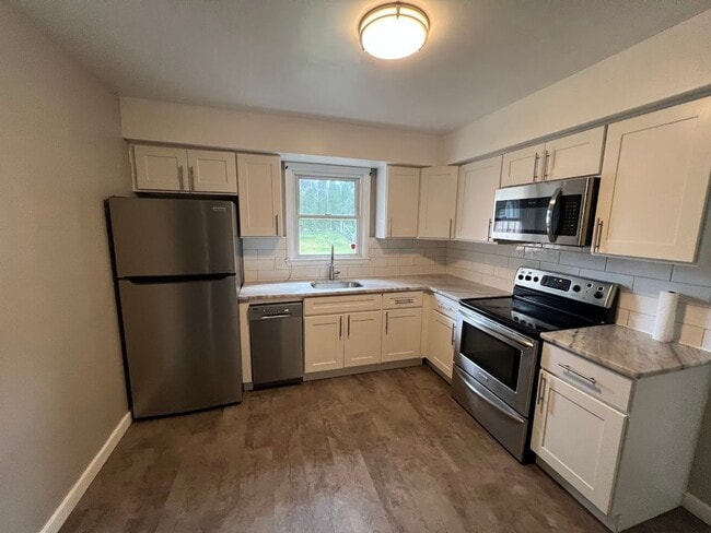 2506 Girard Ave