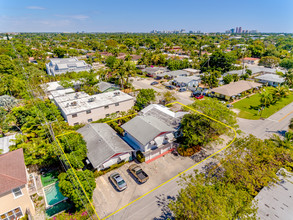 1201 NE 14th Ave in Fort Lauderdale, FL - Building Photo - Building Photo