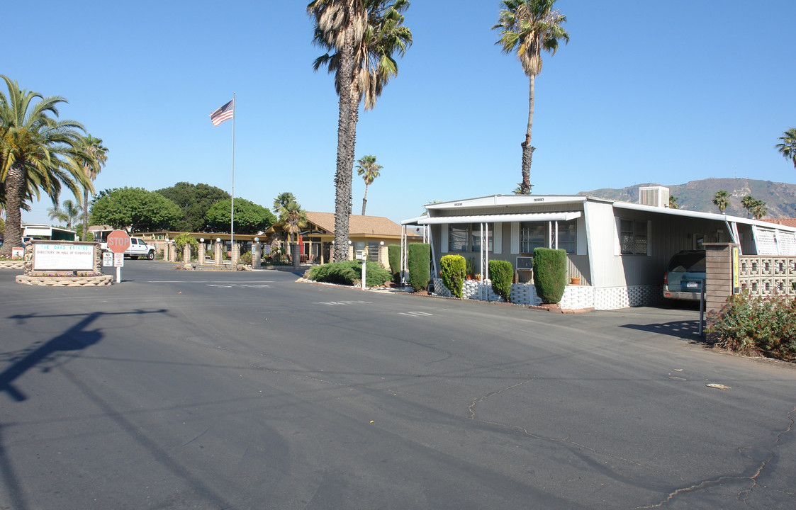 The Oakes Mobile Estates in Santa Paula, CA - Building Photo