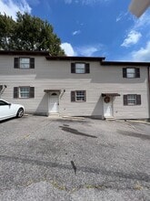 106 Hillbilly Private Dr in Bristol, TN - Building Photo - Building Photo