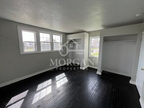 2316 N B St in Elwood, IN - Building Photo - Building Photo