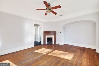 300 Oxford Pl NE, Unit 2 in Atlanta, GA - Building Photo - Building Photo