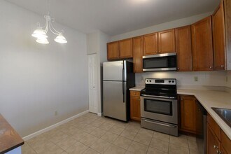 4939 Heritage Heights Cir in Hazelwood, MO - Building Photo - Building Photo