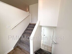 698 Doren Dr in South Ogden, UT - Building Photo - Building Photo