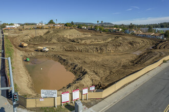 Soltaire in Vista, CA - Building Photo - Building Photo