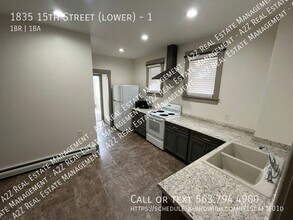 1835 15th St in Moline, IL - Building Photo - Building Photo