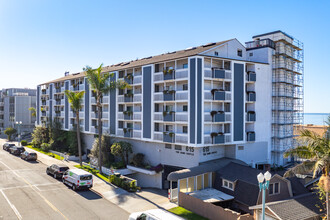 The Sand Castle in Redondo Beach, CA - Building Photo - Building Photo