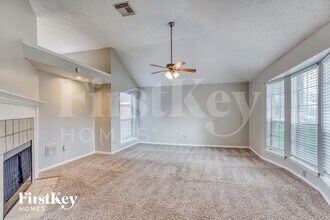 17710 Garnercrest Dr in Houston, TX - Building Photo - Building Photo