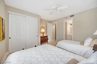 1004 5th St S in Naples, FL - Building Photo - Building Photo