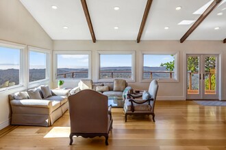 22533 Majestic Dr in Los Gatos, CA - Building Photo - Building Photo