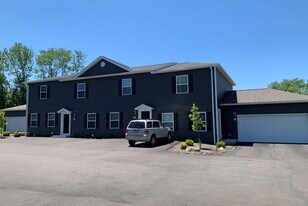 6020 Swanville Rd in Erie, PA - Building Photo