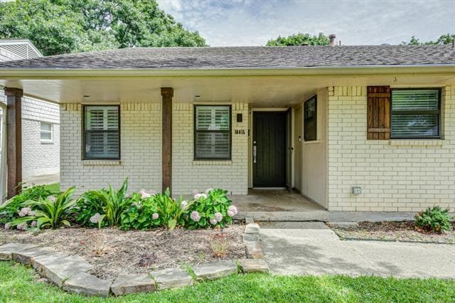 property at 10415 Mapleridge Dr