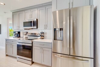 1621 NE 17th Terrace in Cape Coral, FL - Building Photo - Building Photo