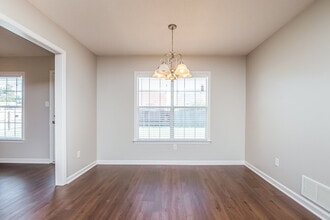 7722 Pin Cove in Southaven, MS - Building Photo - Building Photo