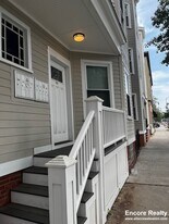 167 Hampshire St, Unit 8 in Cambridge, MA - Building Photo