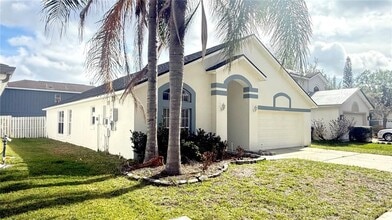 13427 Heron Cove Dr in Orlando, FL - Building Photo - Building Photo