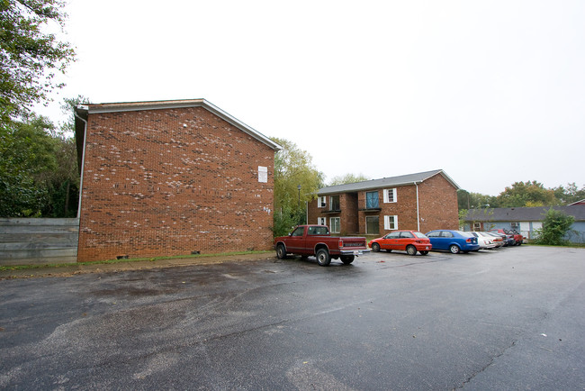 909 S Blount St in Raleigh, NC - Building Photo - Building Photo