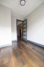 123-127 Boerum St in Brooklyn, NY - Building Photo - Building Photo
