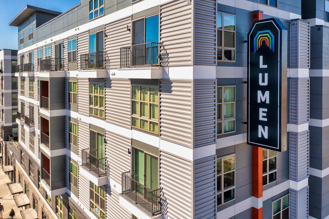Lumen in Birmingham in Birmingham, AL - Foto de edificio
