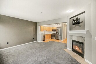 1525 NW 57th St in Seattle, WA - Building Photo - Building Photo