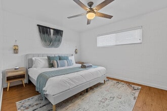 109 E Broadway Rd in Tempe, AZ - Foto de edificio - Building Photo