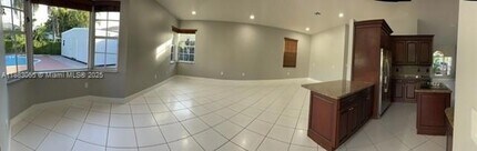 13710 SW 36th St in Miami, FL - Building Photo - Building Photo