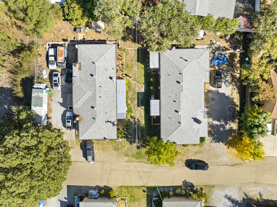 1001 Elizabeth Ln in El Dorado, CA - Building Photo