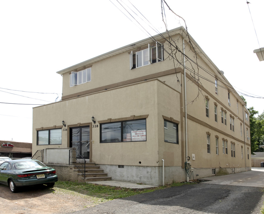 326-328 Rahway Ave in Elizabeth, NJ - Building Photo