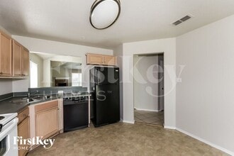 802 Gemstone Trail in Arlington, TX - Building Photo - Building Photo